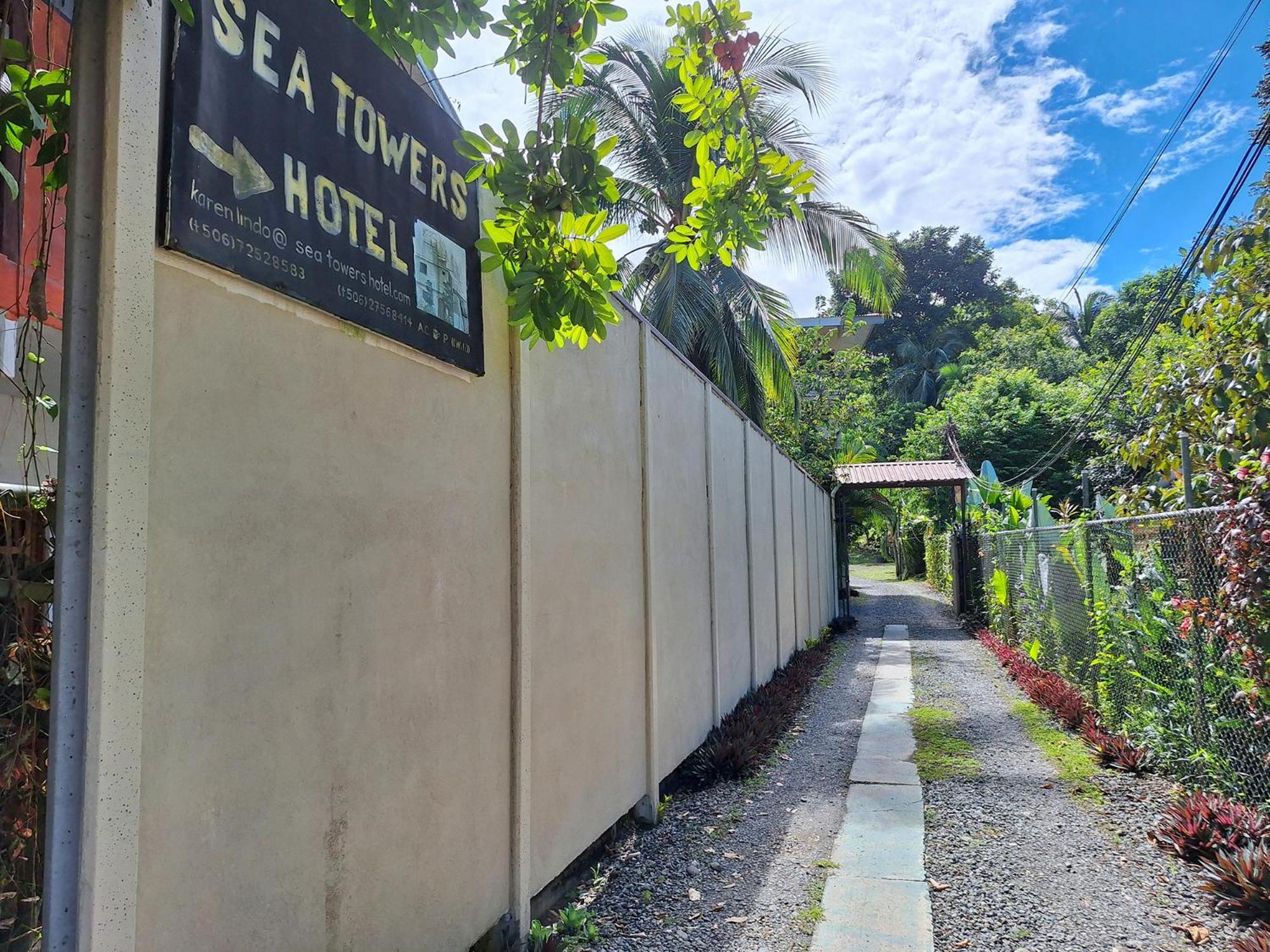 Infiniti Hotel Puerto Viejo de Talamanca Esterno foto