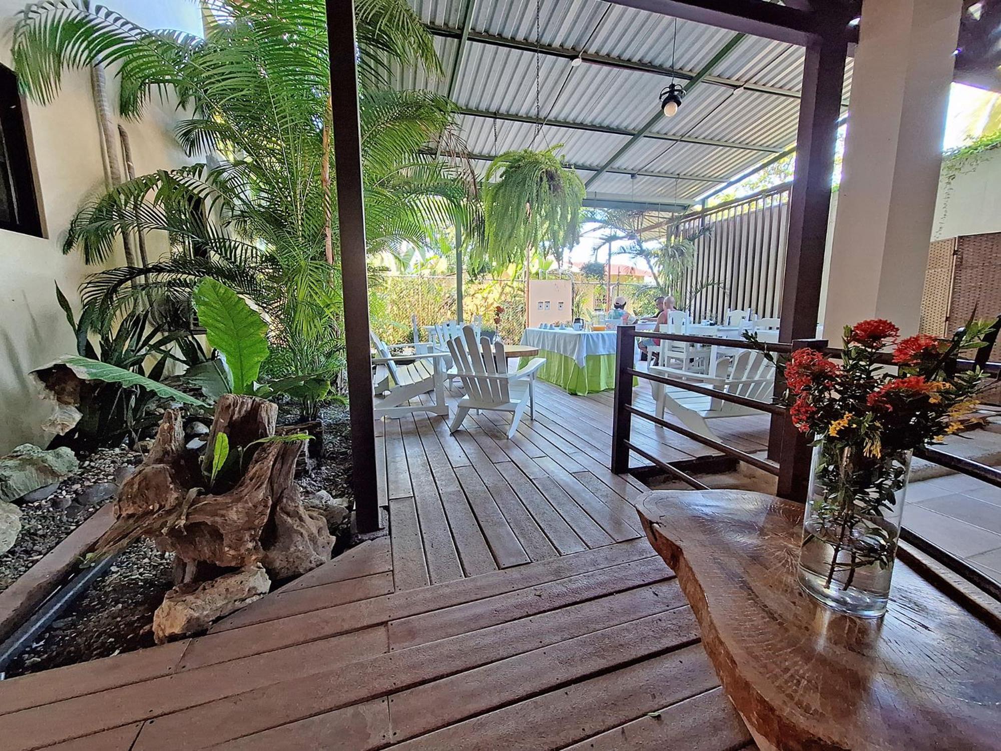 Infiniti Hotel Puerto Viejo de Talamanca Esterno foto